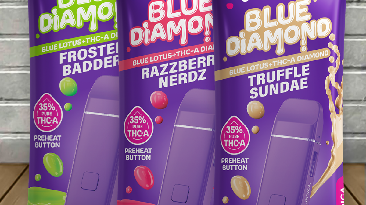 purple and blue vape EBCREATE BC5000 Blue Razz Ice Disposable Vape main image 0